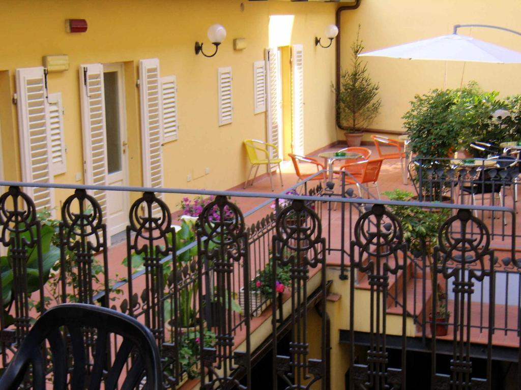 Hotel Savoia E Campana Montecatini Terme Exterior foto